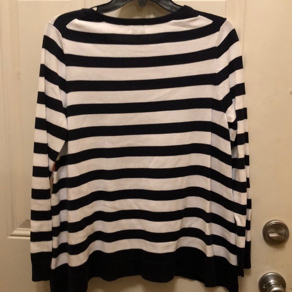 Crown & Ivy sweater with bicycles - Picture 3 of 10